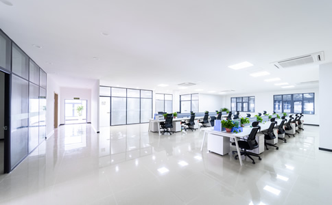 代理注冊(cè)?？诠镜膬?yōu)勢(shì)