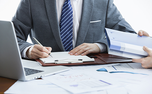 ?？谧怨敬頇C構(gòu)