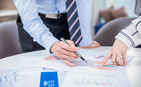 ?？诖碛涃~的費(fèi)用