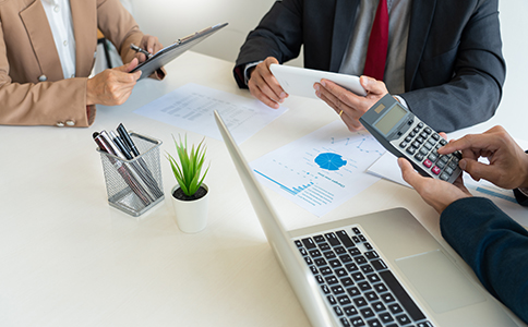 ?？陔娮由虅?wù)公司注冊