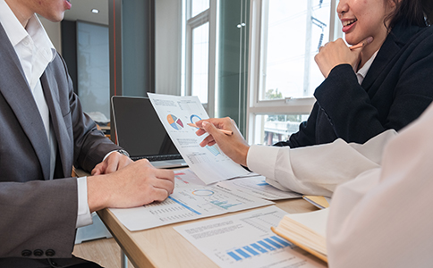 ?？谌谫Y租賃公司辦理的基本條件