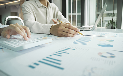 ?？谪?cái)務(wù)公司注冊(cè)費(fèi)用