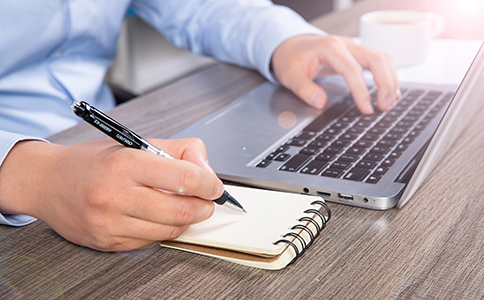 ?？谧N公司時(shí)間