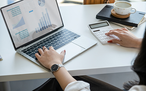 ?？诰硟?nèi)旅游許可證辦理