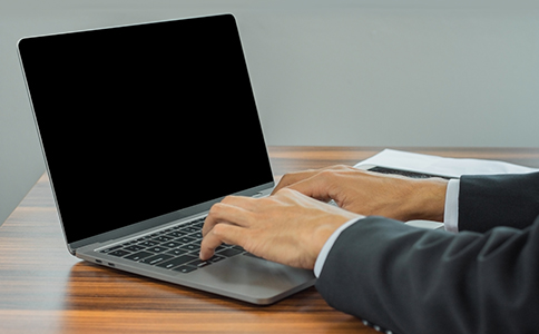 ?？谧?cè)工作室的條件與資格