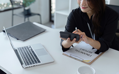 選擇?？诖碛涃~公司的注意事項(xiàng)