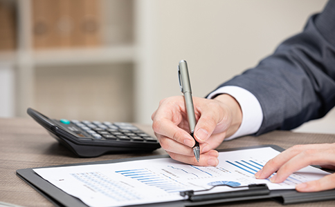 注冊(cè)?？诠举M(fèi)用的構(gòu)成