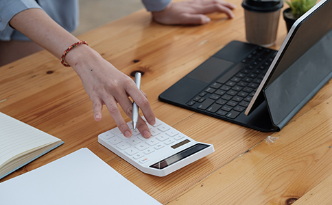 ?？谶M(jìn)出口貿(mào)易公司注冊(cè)的費(fèi)用