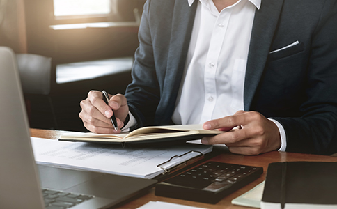 ?？谛∫?guī)模公司法人變更常見問題