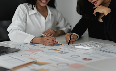 ?？谌肆Y源許可證所需材料清單