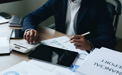 辦理?？谝蝗擞邢薰咀N所需材料