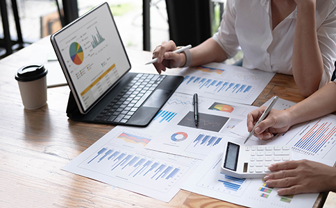 ?？诖碜?cè)公司如何節(jié)省費(fèi)用