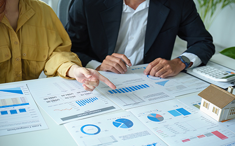 海南?？谧怨咀⒁馐马?xiàng)