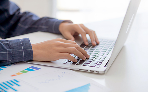 ?？谑凶?cè)公司所需材料