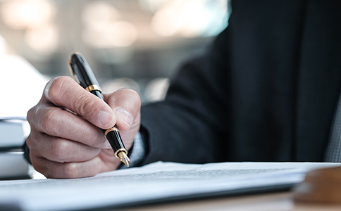 ?？诠咀再M用及影響因素