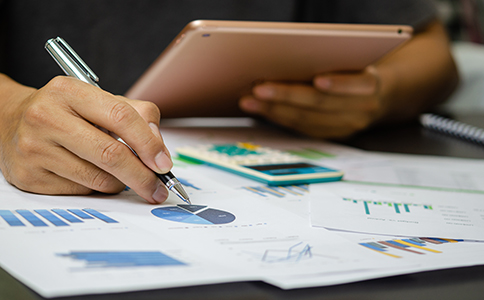 ?？谧?cè)餐飲公司要手續(xù)