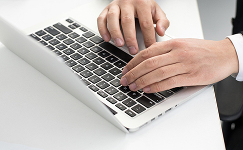 ?？谧怨拘枰峁┠男┦掷m(xù)