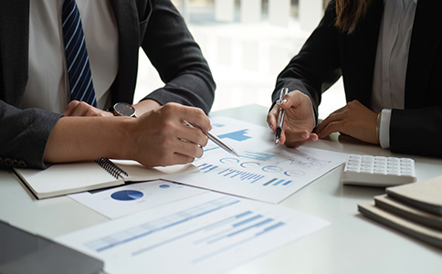 ?？谌谫Y公司注冊(cè)條件